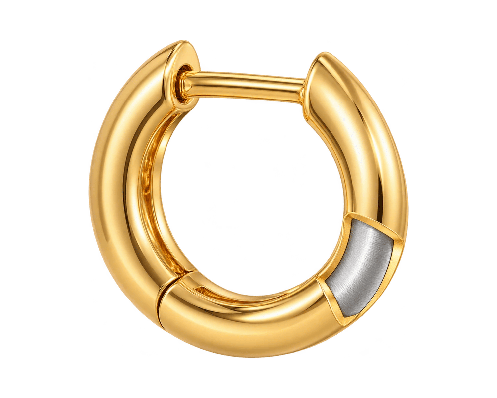 Illustrated gold vermeil cutaway of Lune Bold Huggies Medium, exposing 925 sterling silver beneath the gold surface