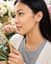 Lune Bold Huggies Medium — Everyday lifestyle translation