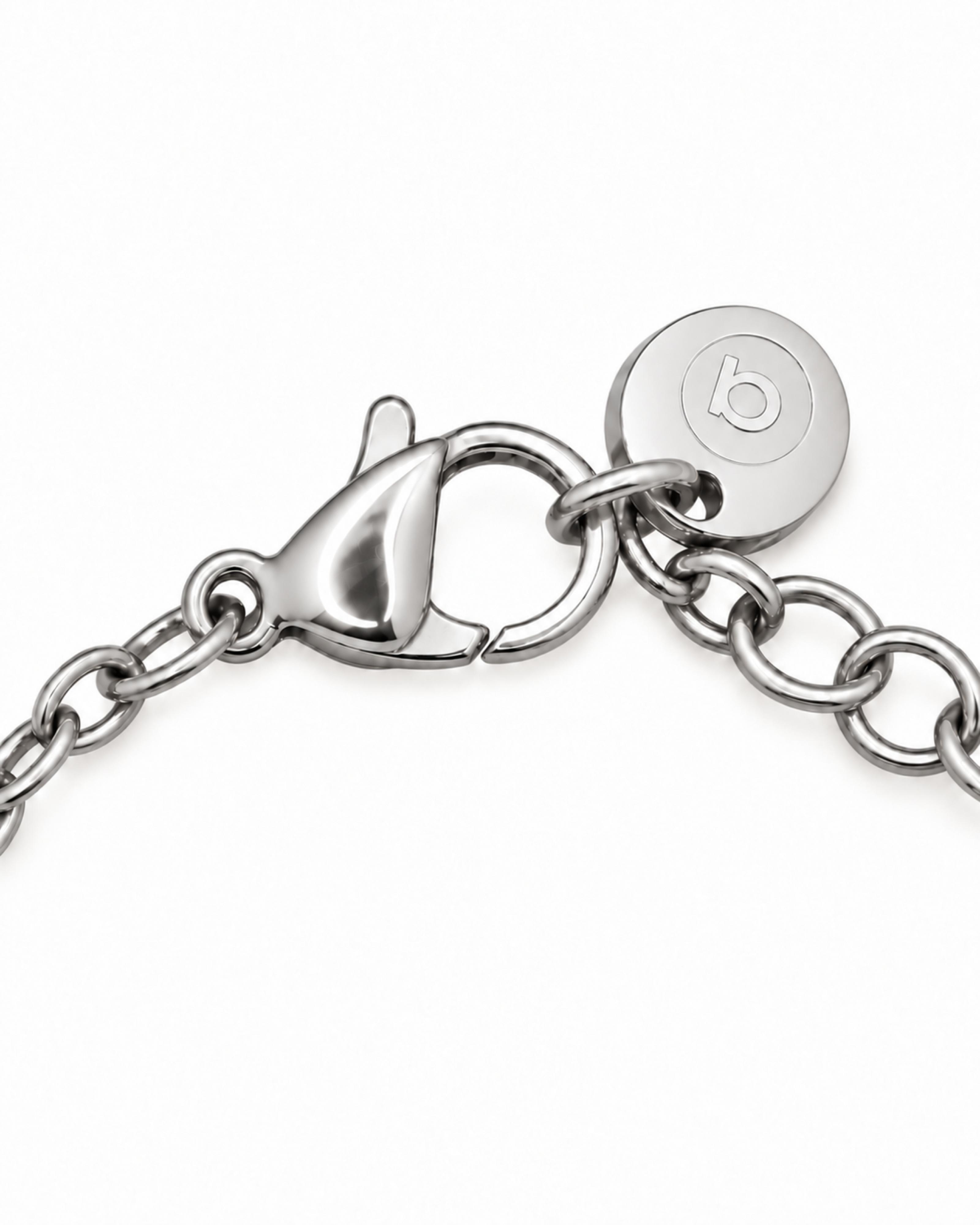 Cable Chain Bracelet — Detail macro