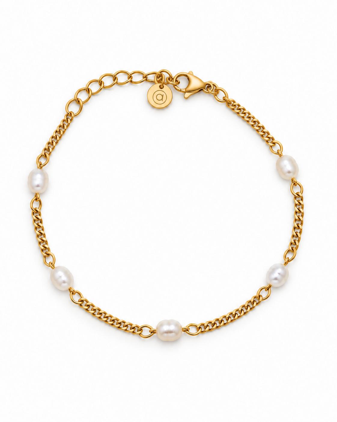 Freshwater Pearl Bracelet — Clean product hero