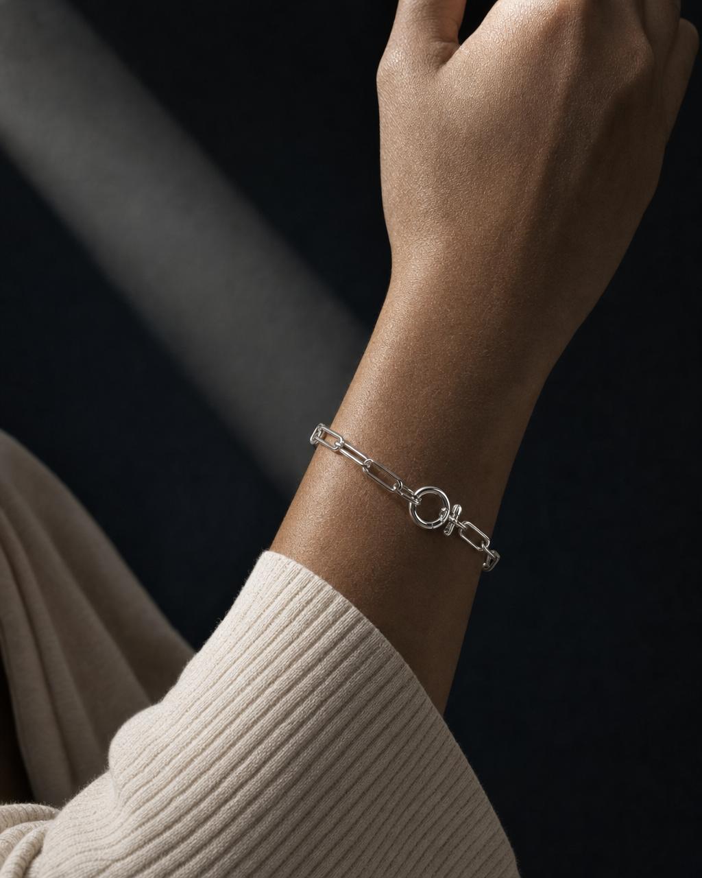 Link Bracelet - White Gold, alternate view