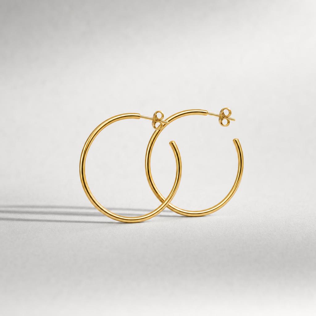 Alta Studio Classic Hoop earrings in 18k gold