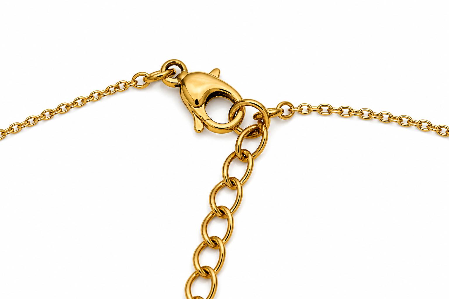 Bar Pendant — Detail macro