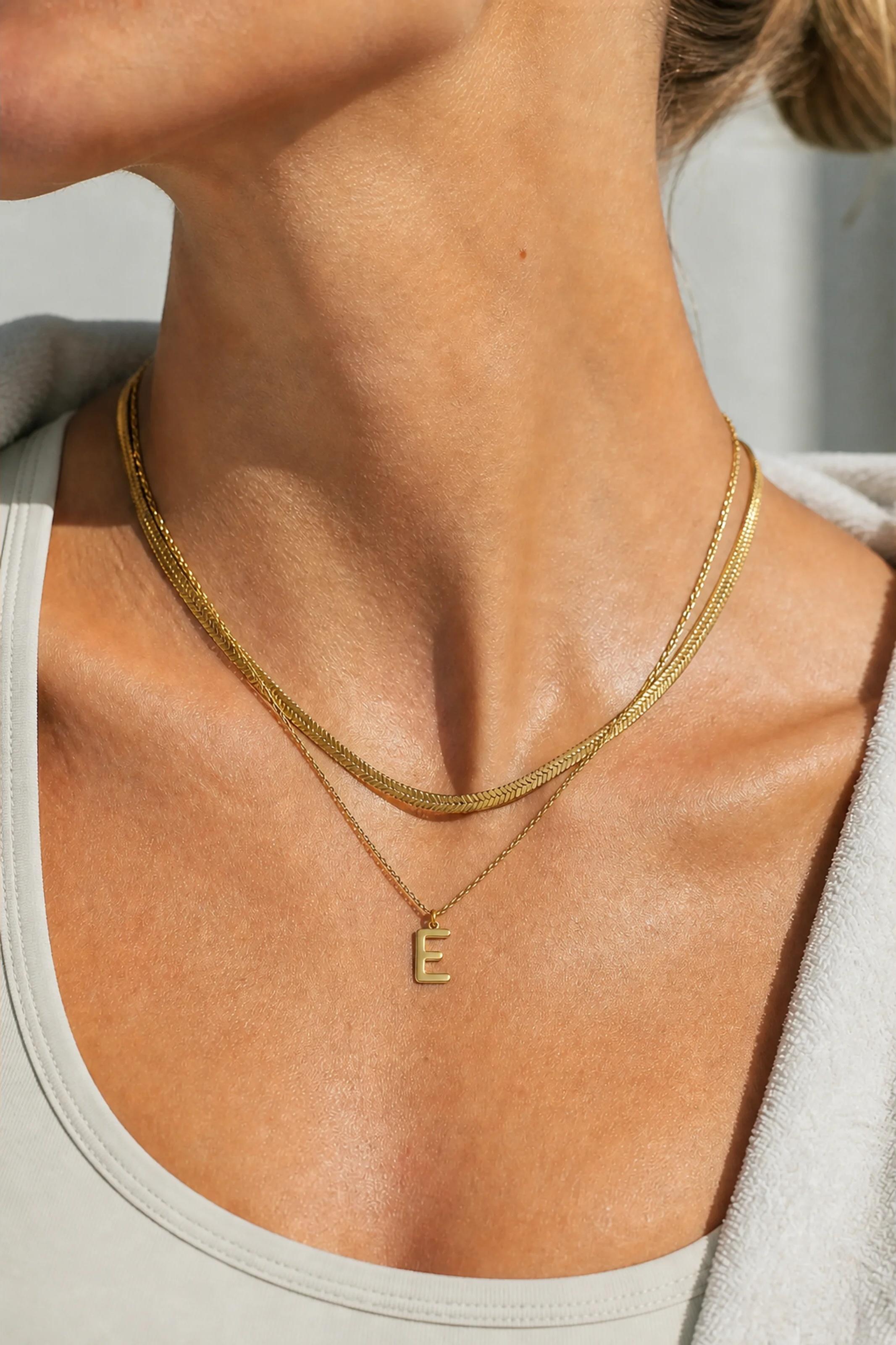 Herringbone Chain Necklace — Stack / layering styling