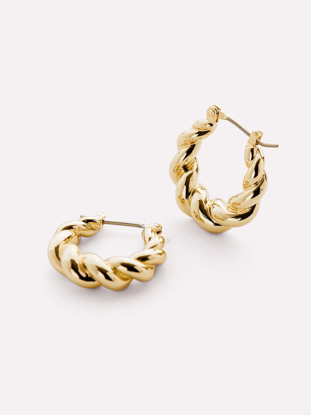 Twisted Hoop