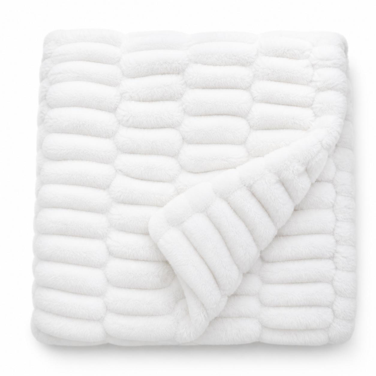 The Birdie Blanket — Folded