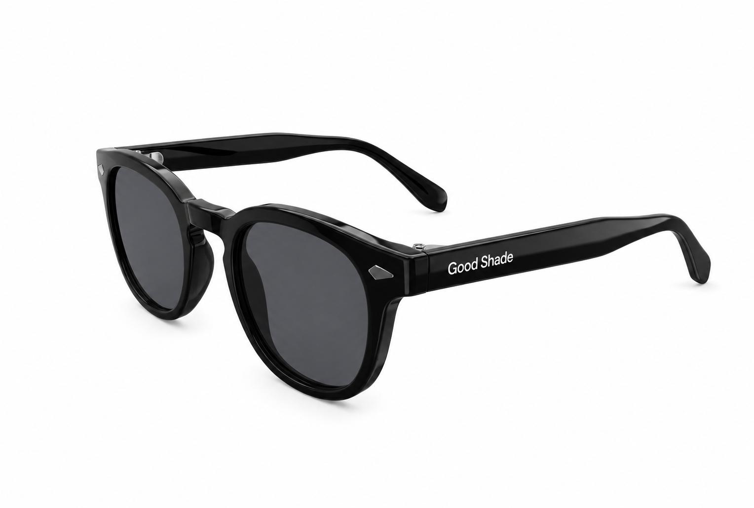 Cove - Black / Smoke