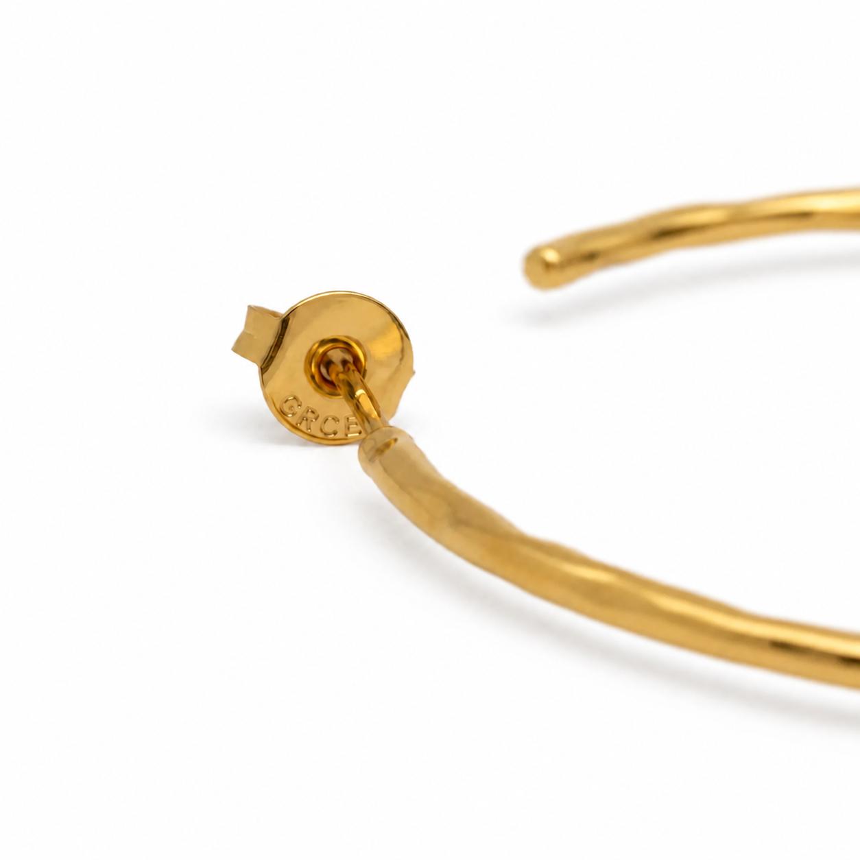 Lune Classic Hoops — Macro quality