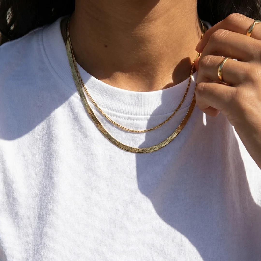 Maren Herringbone Necklace image 3